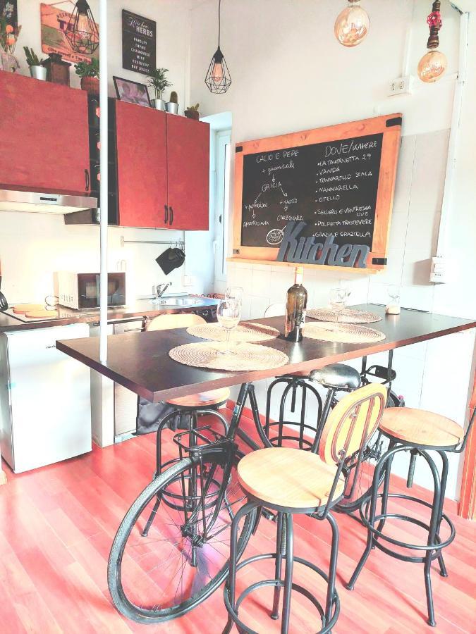 Trastevere In Bike - Con Wi-Fi E Ac Rome Bagian luar foto