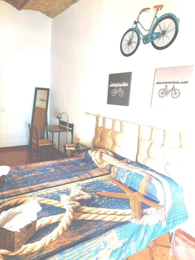 Trastevere In Bike - Con Wi-Fi E Ac Rome Bagian luar foto
